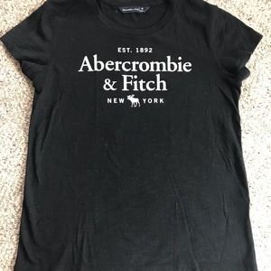 Abercrombie & Fitch Graphic Tee